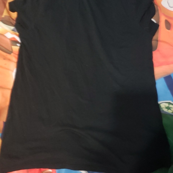 A shirt - Picture 2 of 2